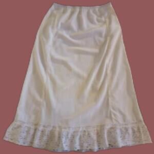 Vintage 1940s Miss Swank Rayon Taffeta Half Slip with Zipper, Size Medium